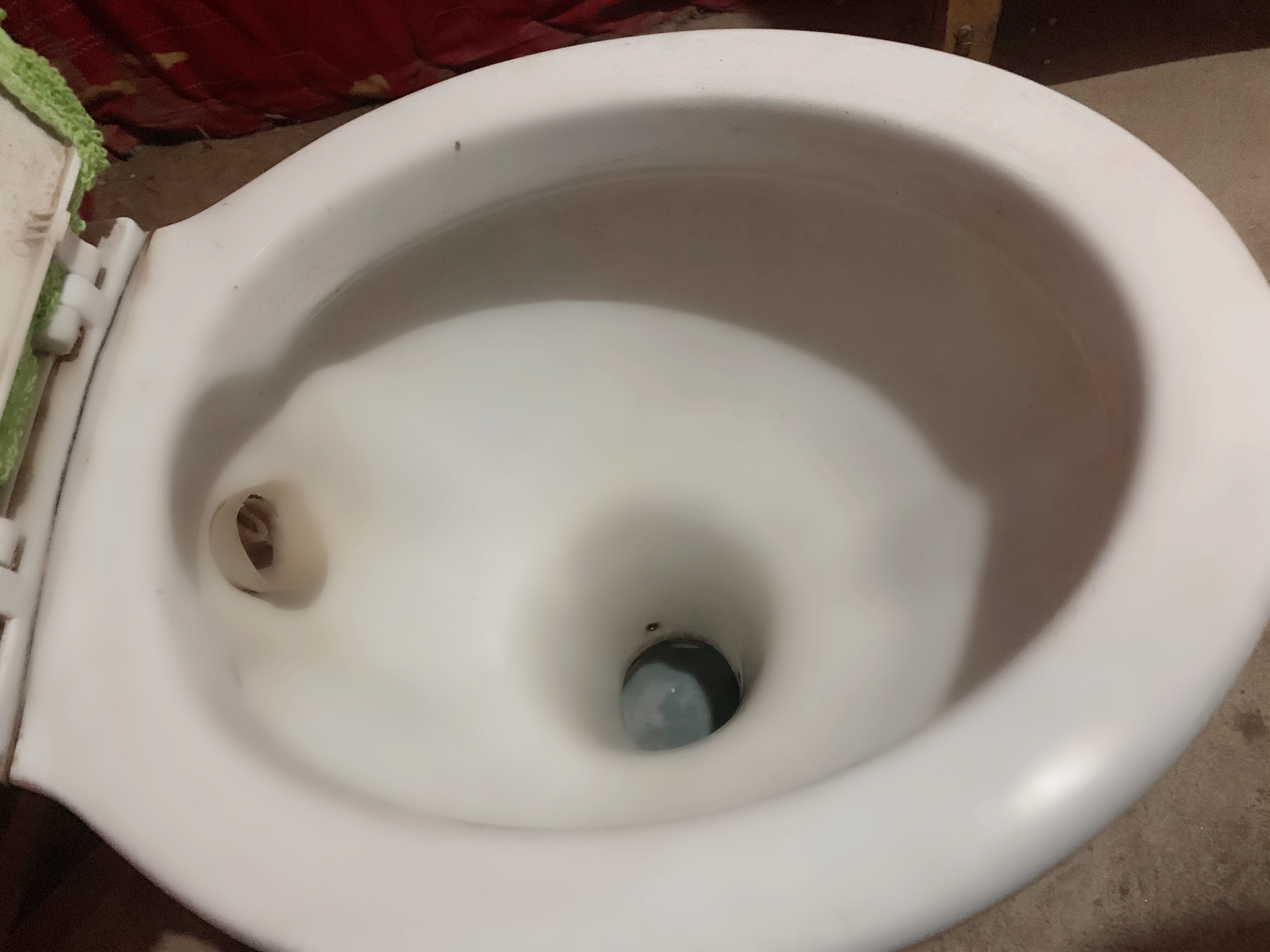 吐槽下农村厕所改造的马桶